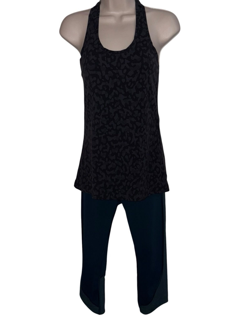 Lululemon Black Leopard Racerback Tank Top No Size Dot - Picture 3 of 9